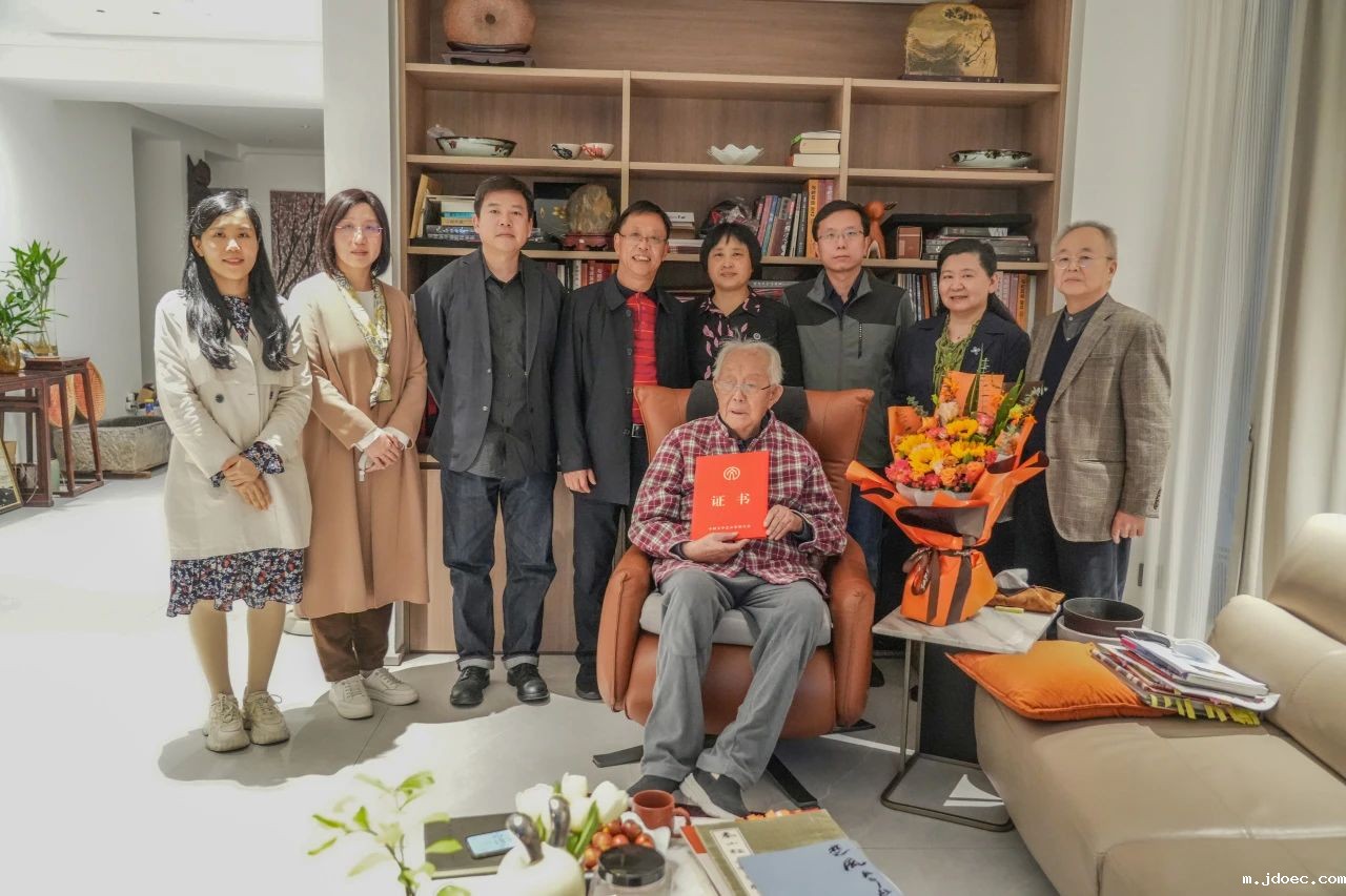 “中国文联终身成就奖”韶华先生作品