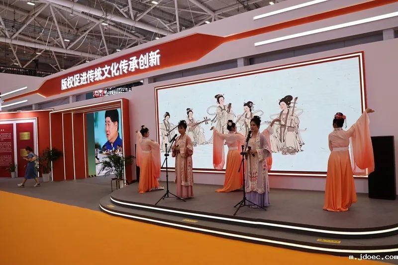 第二十一届文博会展区聚焦民间文艺版权保护